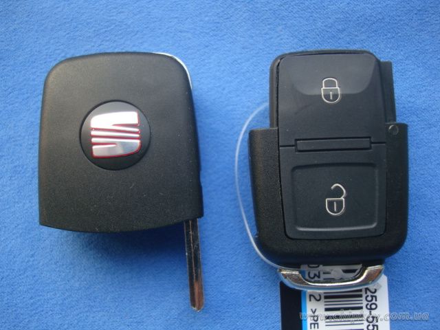 SEAT  выкидной ключ 2 - кнопки с микросхемой 1JO 959 753 CT - 433 Mhz, с ID48 MEGAMOS чипом