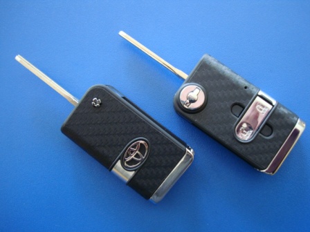 Выкидной ключ Toyota (корпус) 4 кнопки, лезвие Toy43