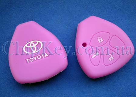 Чехол Toyota силиконовый 3 кнопки, сиреневый