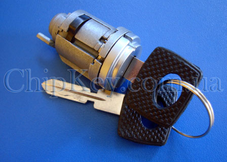 Вставка в замок зажигания Mercedes 2 ключа