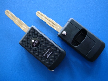 Выкидной ключ Mitsubishi (корпус) 2 кнопки