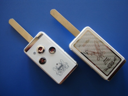 Ключ Honda выкидной (корпус) 3 кнопки, лезвие hon66