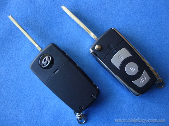 Ключ Hyundai выкидной (корпус) 3 кнопки, Chrome