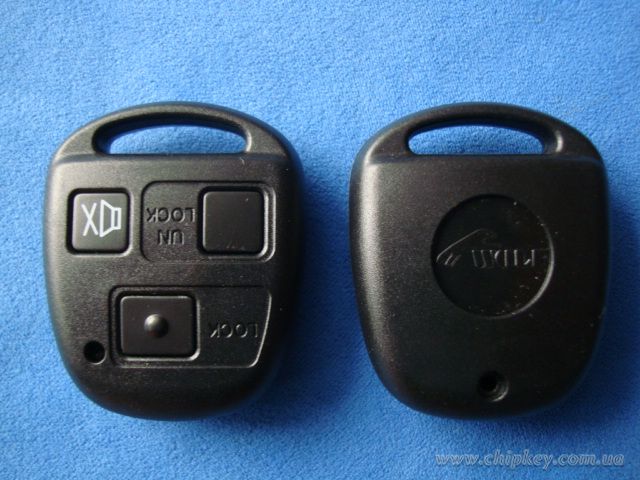 Пульт Toyota 3 кнопки верхняя часть с кнопками (без лезвия)