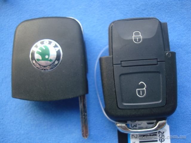 Ключ Skoda выкидной 2 кнопки с платой 1JO 959 753 N 433 Mhz, с id48 чипом