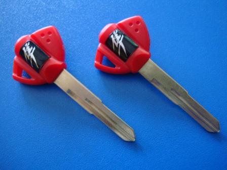 Ключ Suzuki moto (корпус), красный