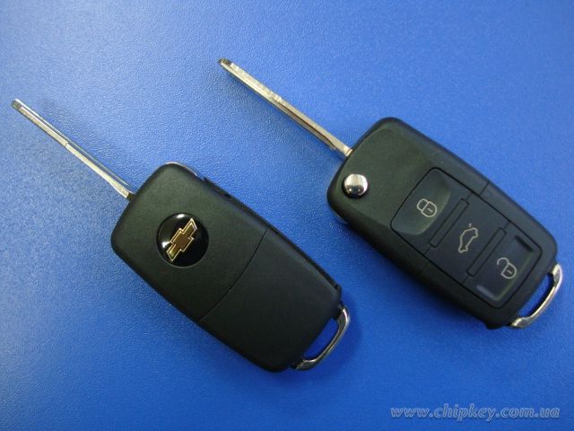 Ключ Chevrolet Aveo, Lacetti выкидной (корпус) 3 кнопки