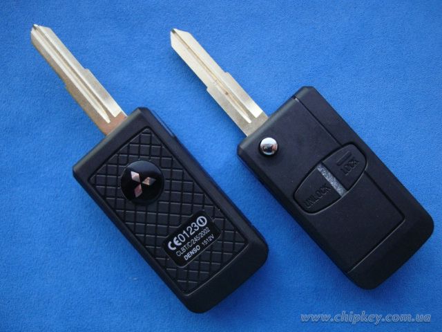 Выкидной ключ Mitsubishi (корпус) 2 кнопки