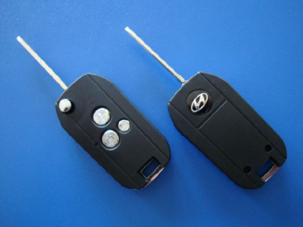 Ключ Hyundai выкидной (корпус) 3 кнопки