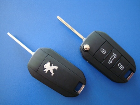 Ключ Peugeot 508 (корпус) 3 кнопки, лезвие hu83t