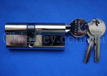 Цилиндр 30*40 ключ/ключ, производства Италия