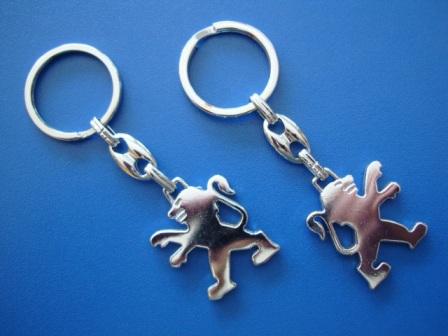 Брелок Peugeot