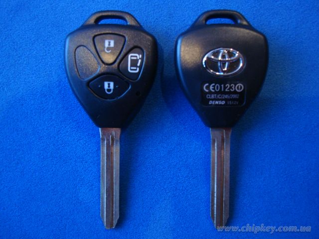Ключ Toyota (корпус) 3 кнопки, лезвие toy43