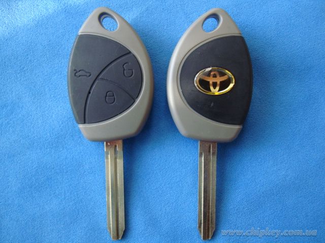 Ключ Toyota 3 кнопки (корпус) лезвие toy43