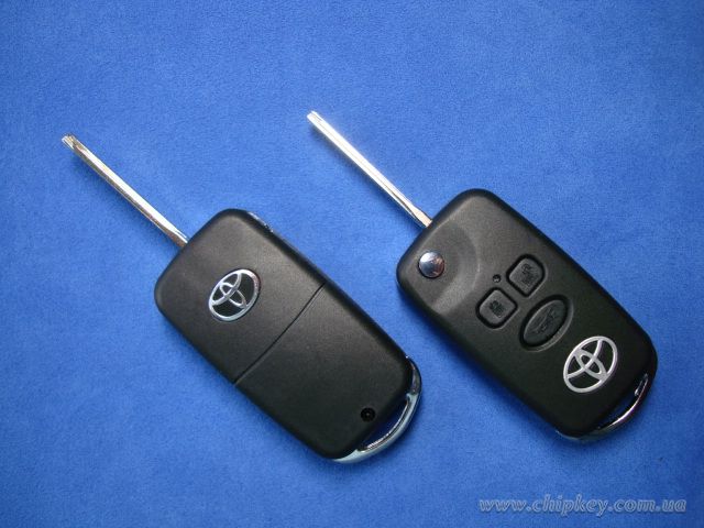 TOYOTA  COROLA  выкидной ключ (корпус)  3 - кнопки