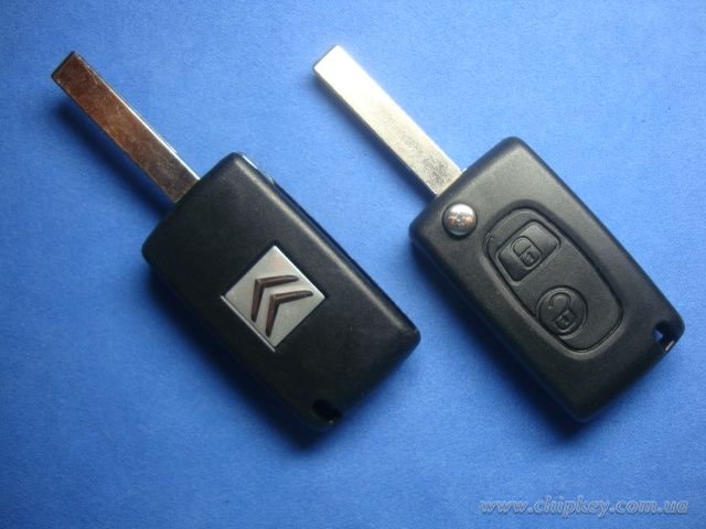 CITROEN  выкидной ключ (корпус) 2 - кнопки, лезвие HU83T
