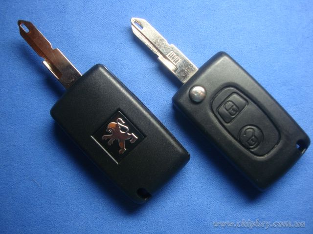 Ключ Peugeot 206 выкидной (корпус) 2 кнопки, лезвие NE73