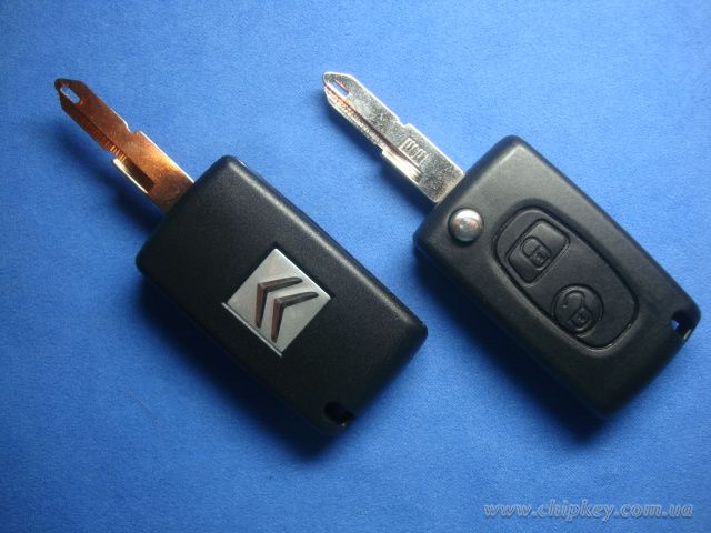 CITROEN  выкидной ключ (корпус)   2 - кнопки, лезвие NE73