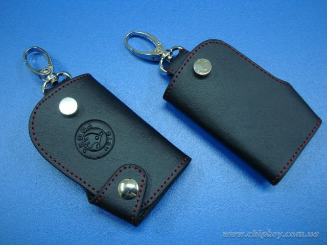 SKODA чехол для выкидного ключа