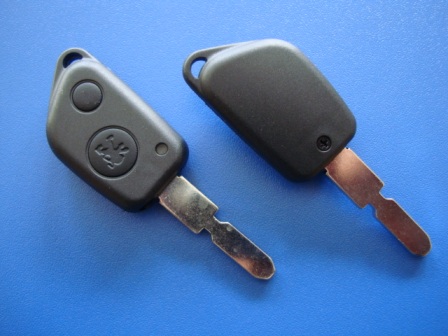 Ключ Peugeot (корпус) 2  кнопки