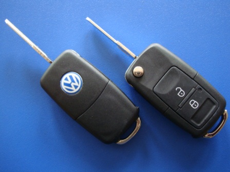 Ключ Volkswagen Golf, Jetta выкидной (корпус) 2 кнопки