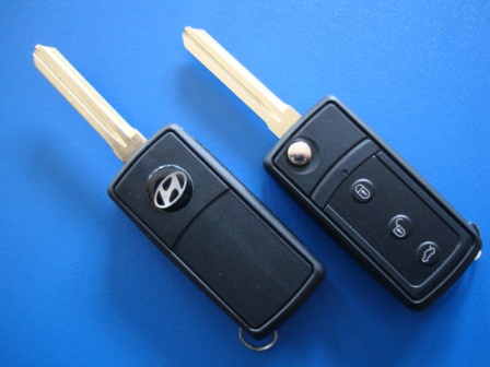 Ключ Hyundai выкидной (корпус) 3 кнопки