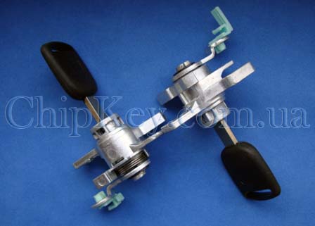 Личинка замка передней левой двери Honda Accord 7 2002-2008, hon66