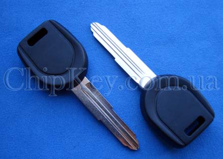 Ключ Mitsubishi Pajero (корпус)