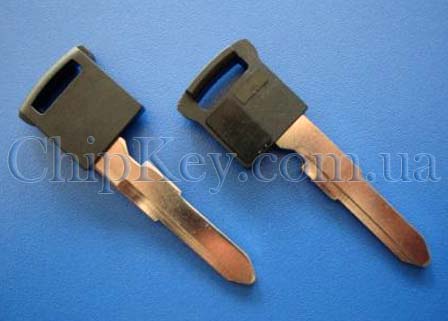 Ключ Suzuki smart key лезвие
