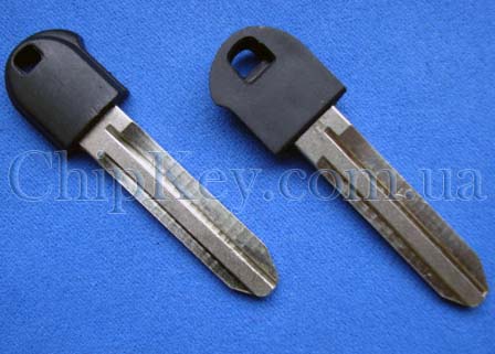 Ключ Toyota Prius 69515-47010 Smart Key лезвие-вставка